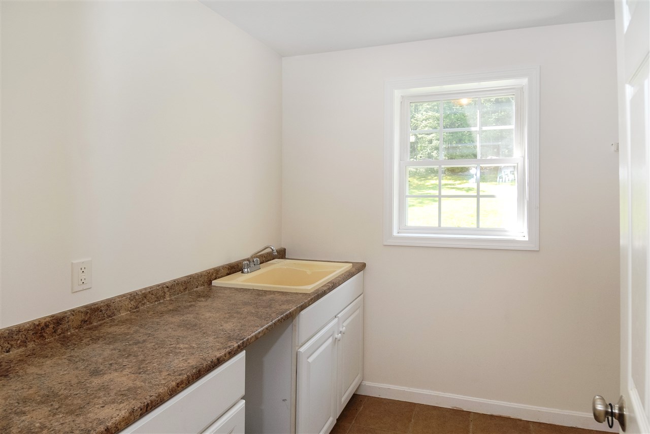 60 Heights Road Barrington, NH 03825 - Photo 23 of 40 Gallery Image 23