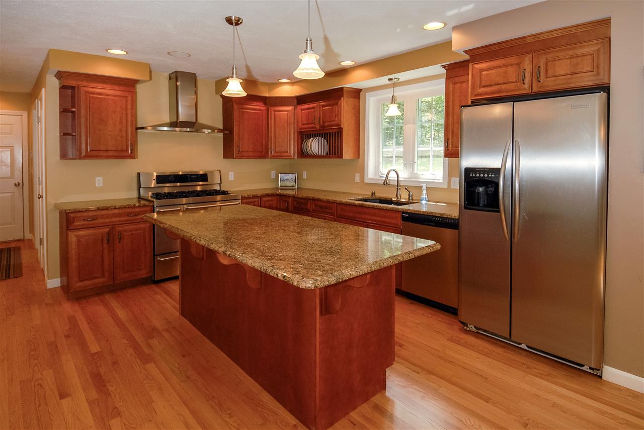 60 Heights Road Barrington, NH 03825 - Photo 9 of 40 Gallery Image 9