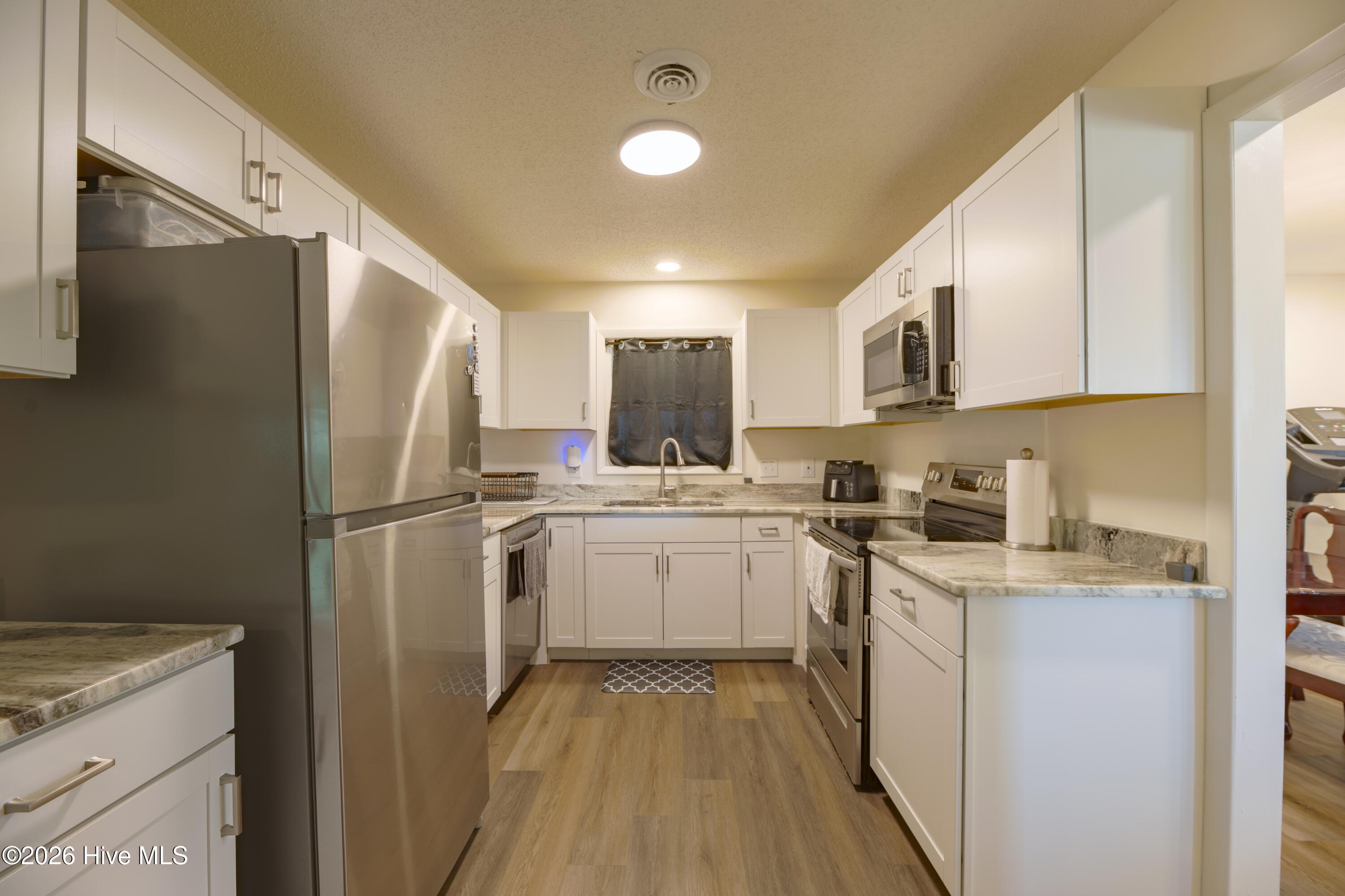 2439 Barton Chapel Road Augusta, GA 30906 - Photo 14 of 35 2439 BartonChapel Kitchen 3