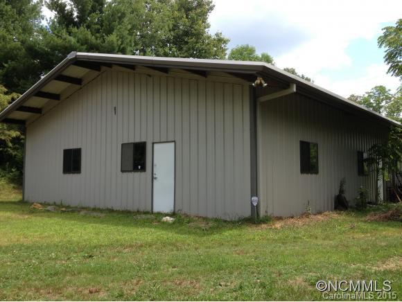 1035 Old Fort Road Fairview, NC 28730 - Photo 1 of 24 Gallery Image 1