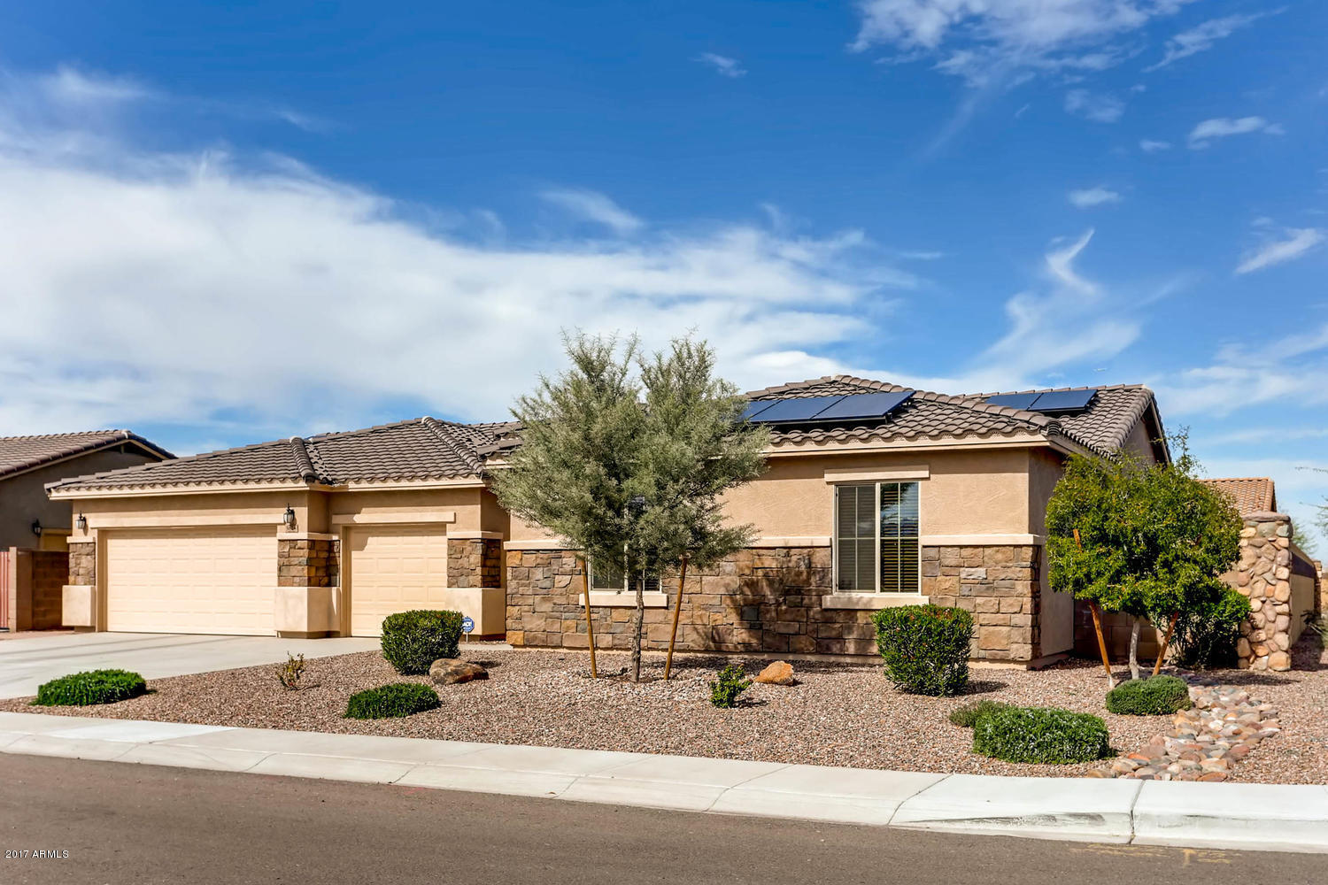 5624 West Pecan Road Laveen, AZ 85339 - Photo 2 of 27 5624 W Pecan Rd Phoenix AZ-large-002-32-