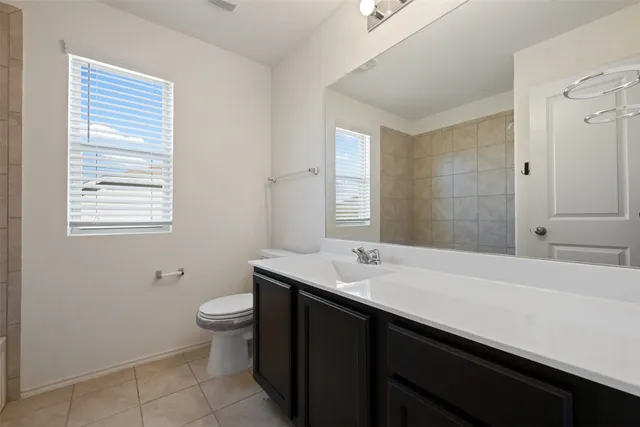 $400,000 | 160 Copper Lane, Kyle, TX 78640