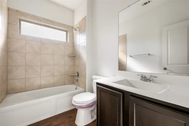 $400,000 | 160 Copper Lane, Kyle, TX 78640