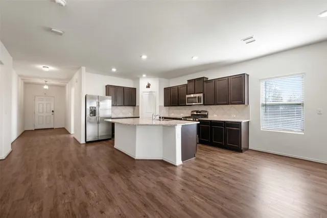 $400,000 | 160 Copper Lane, Kyle, TX 78640