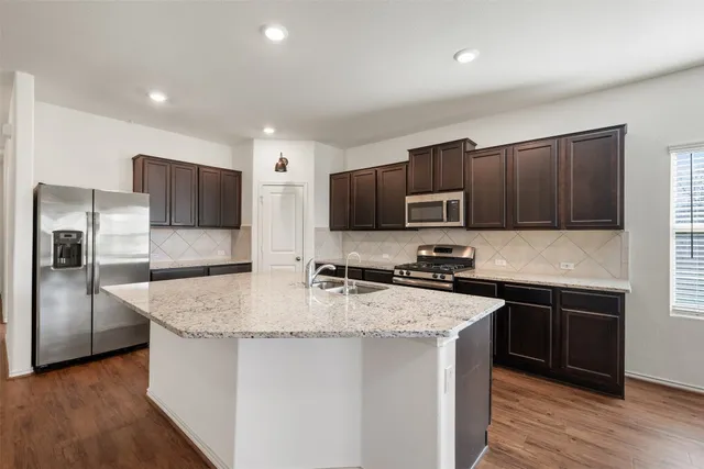 $400,000 | 160 Copper Lane, Kyle, TX 78640