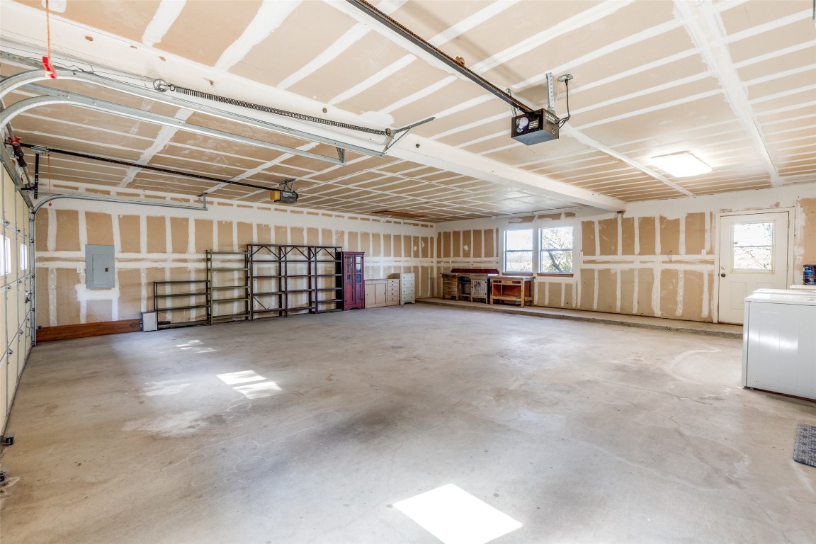 106 Redbud Drive Spicewood, TX 78669 - Photo 21 of 35 a view of a garage