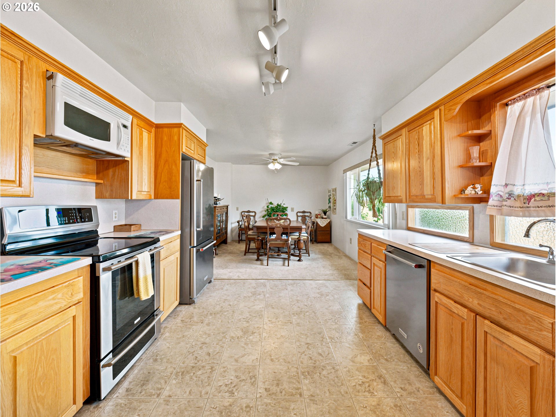 13606 South Vick Road Molalla, OR 97038 - Photo 13 of 46