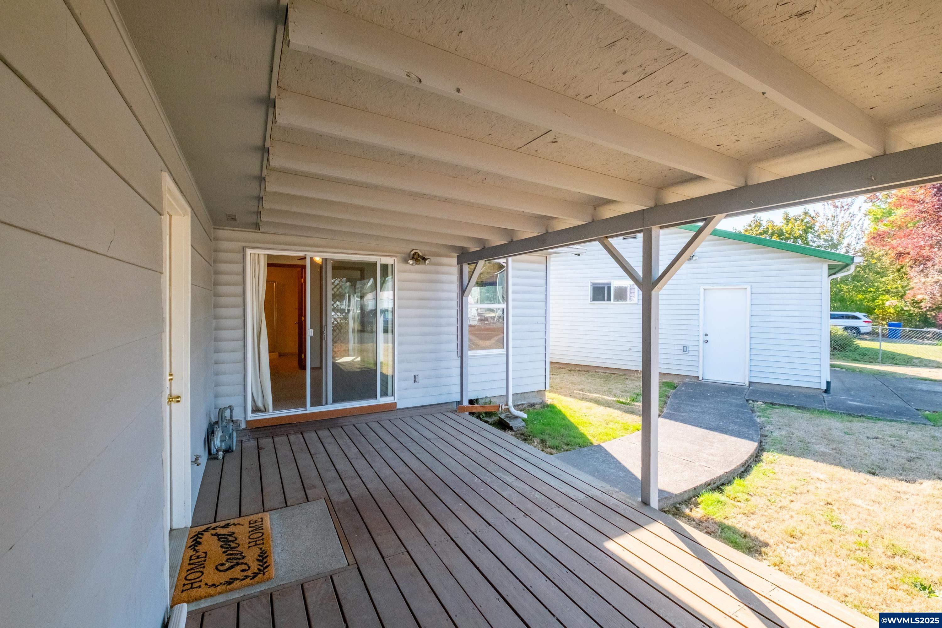 1825 Walker Road Northeast Salem, OR 97305 - Photo 5 of 50