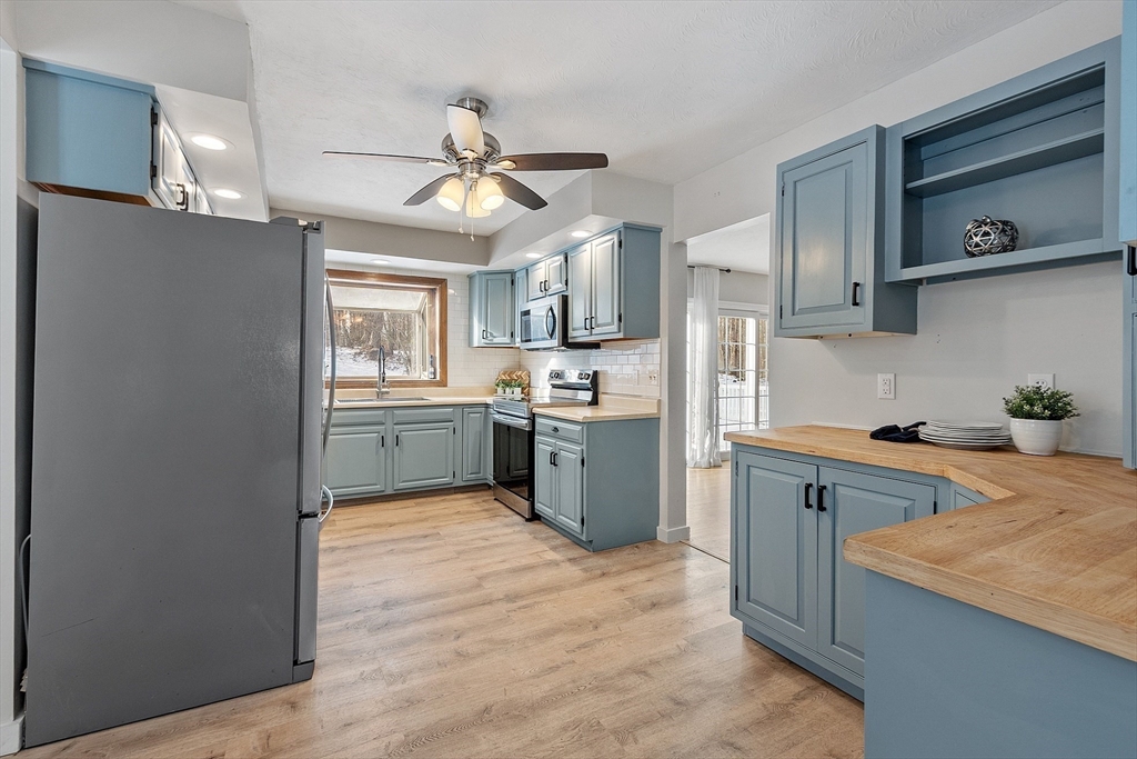 5 Partridge Hill Road Westminster, MA 01473 - Photo 12 of 42