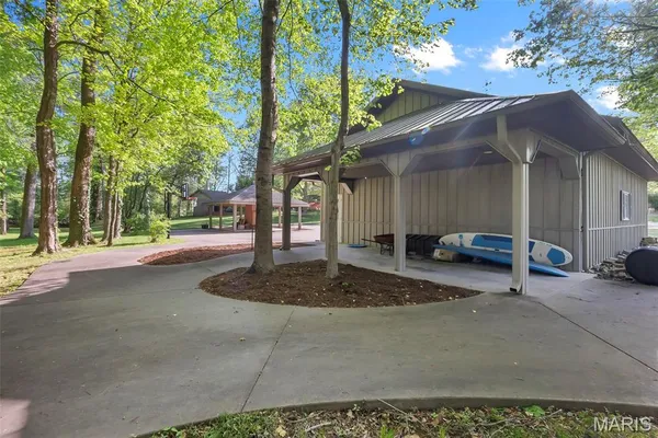 $1,100,000 | 912 Karau Lane, Cape Girardeau, MO 63701