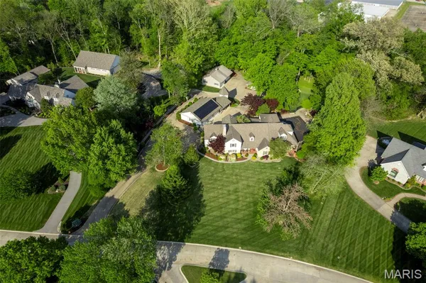 $1,100,000 | 912 Karau Lane, Cape Girardeau, MO 63701