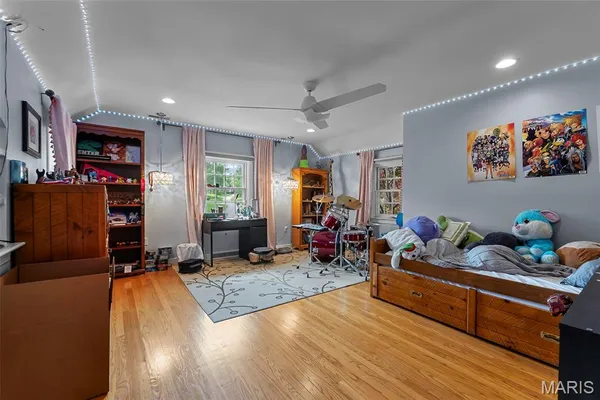 $1,100,000 | 912 Karau Lane, Cape Girardeau, MO 63701