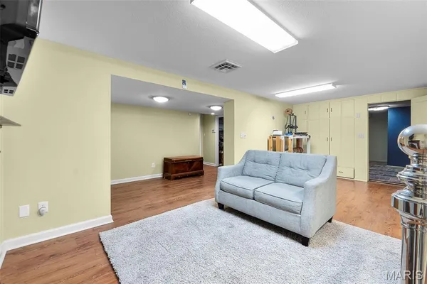 $1,100,000 | 912 Karau Lane, Cape Girardeau, MO 63701
