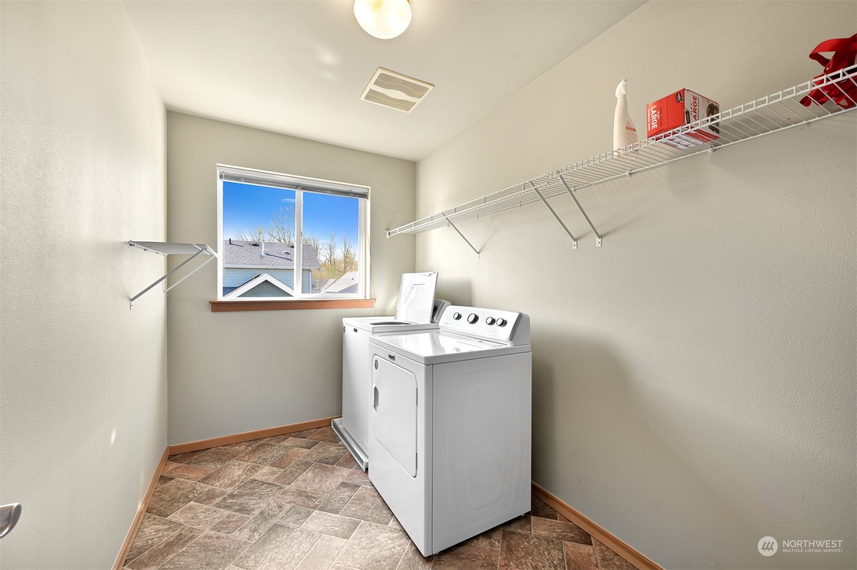2083 Roxy Loop Ferndale, WA 98248 - Photo 29 of 37 Gallery Image 29