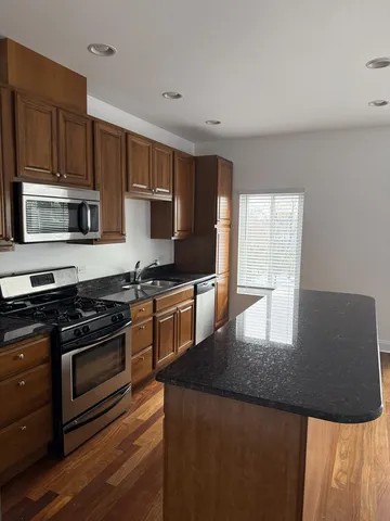 $315,000 | 6961 Vine Street, Unit 303, Indian Head Park, IL 60525