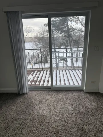 $315,000 | 6961 Vine Street, Unit 303, Indian Head Park, IL 60525