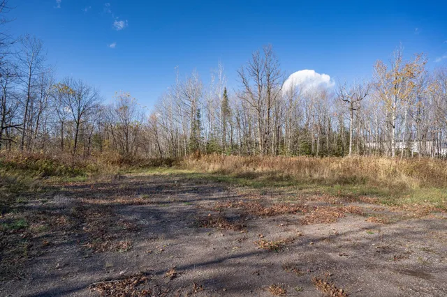 $1,200,000 | 5241 Miller Trunk Highway, Hermantown, MN 55811
