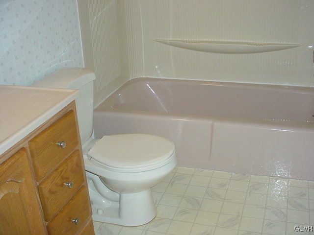 429 Blue Ridge Drive Nazareth, PA 18064 - Photo 13 of 14 Gallery Image 13