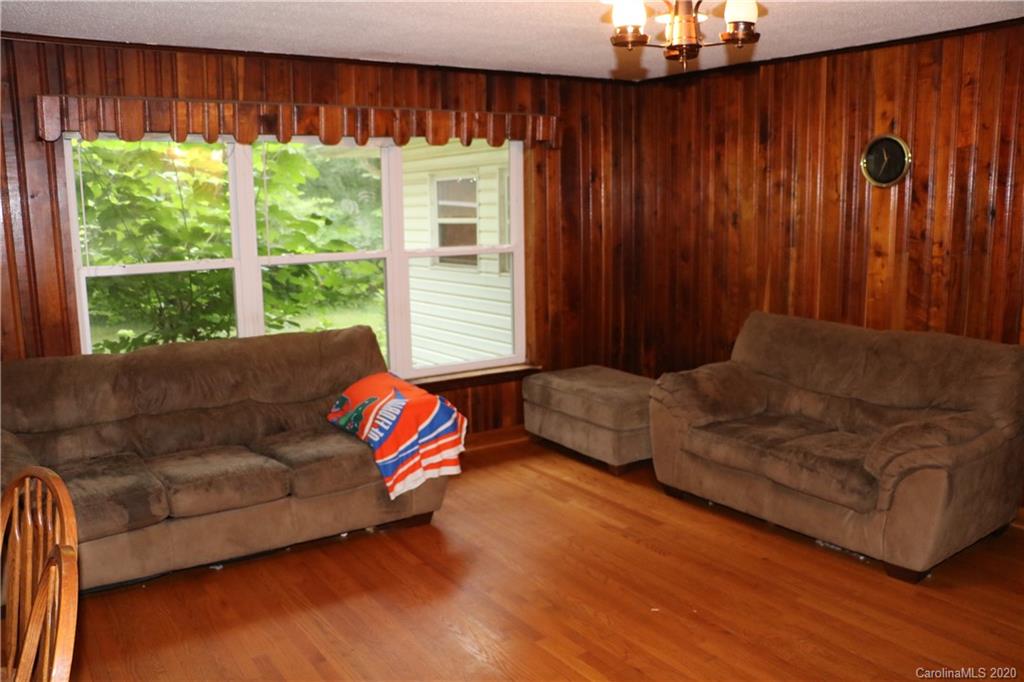 1105 Sunset Road Cherryville, NC 28021 - Photo 6 of 20 Gallery Image 6