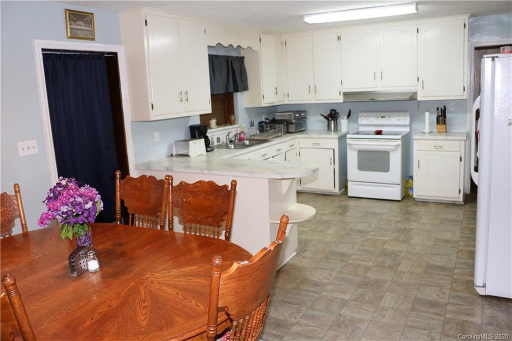1105 Sunset Road Cherryville, NC 28021 - Photo 8 of 20 Gallery Image 8