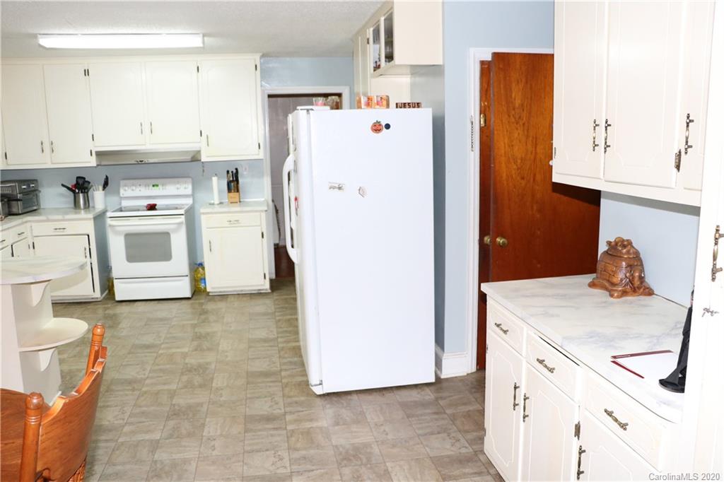 1105 Sunset Road Cherryville, NC 28021 - Photo 9 of 20 Gallery Image 9