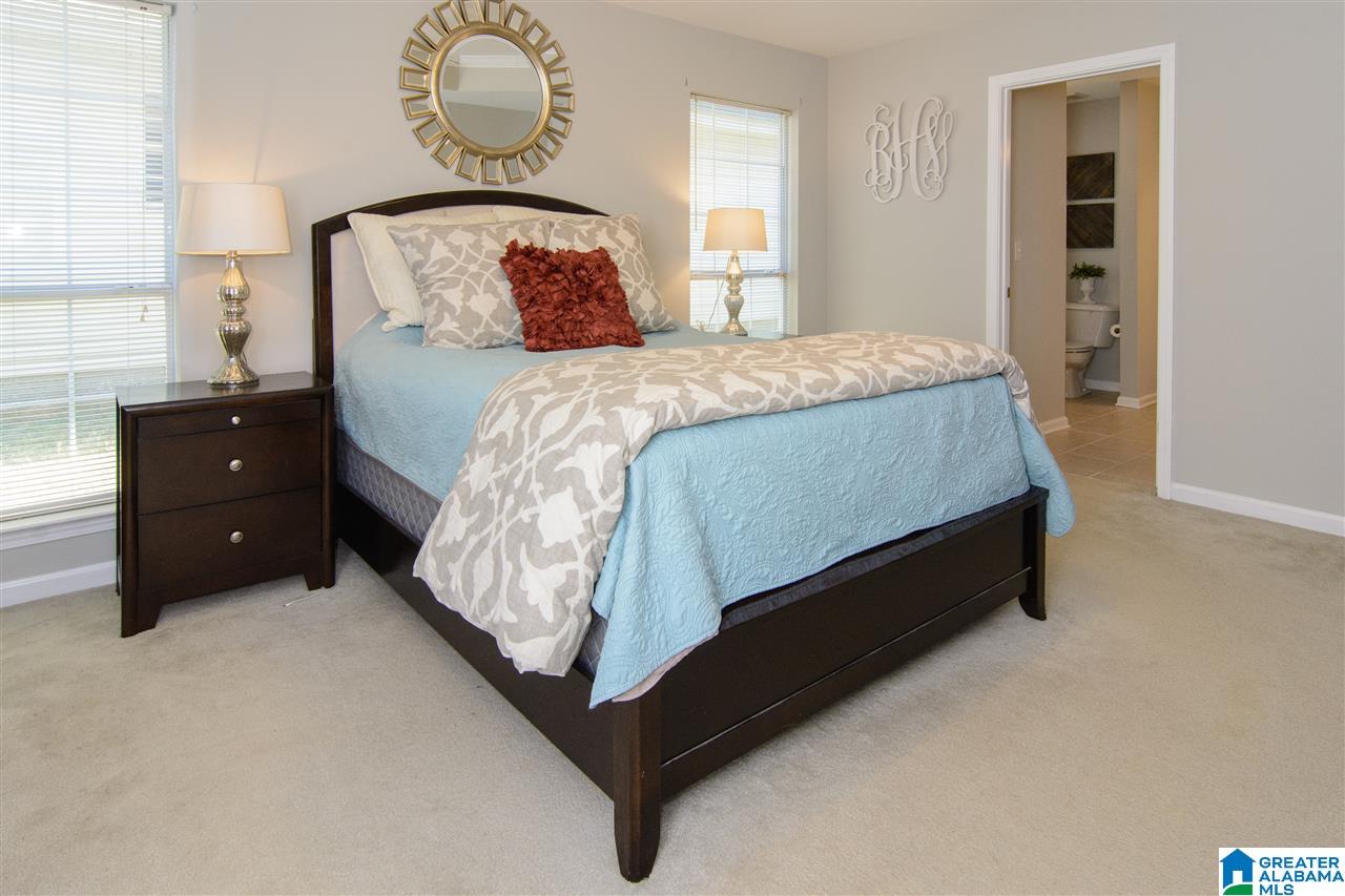 4064 Forest Lakes Road Sterrett, AL 35147 - Photo 14 of 33
