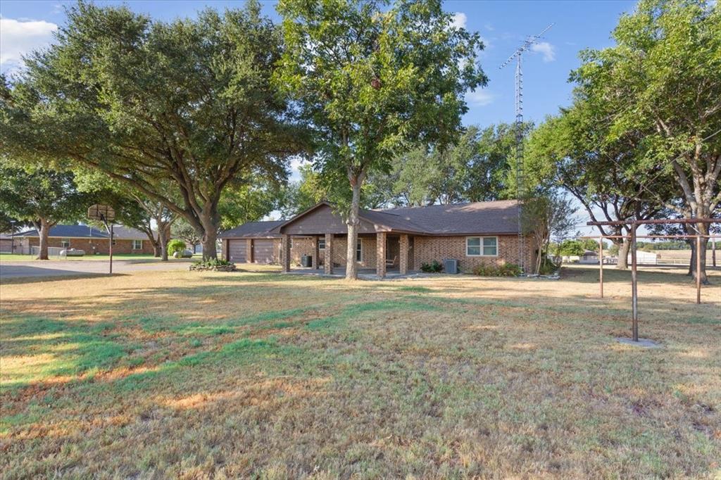 670 Berger Road West, TX 76691 - Photo 27 of 32 Gallery Image 27