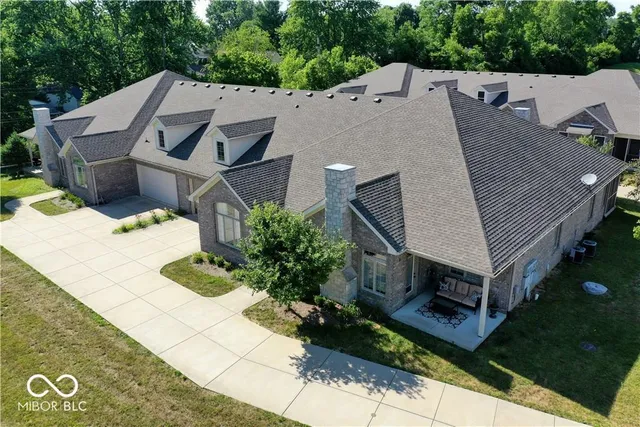 $380,000 | 1148 Easy Street, Unit A, Greenwood, IN 46142