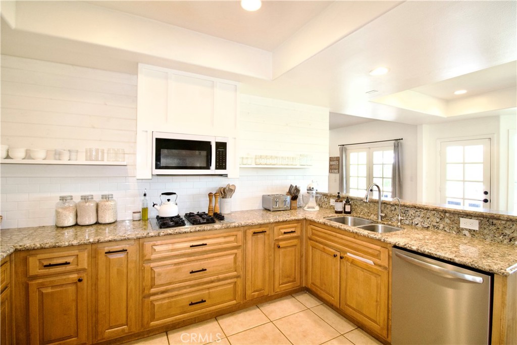 35159 El Dorado Road Lake Elsinore, CA 92530 - Photo 24 of 72