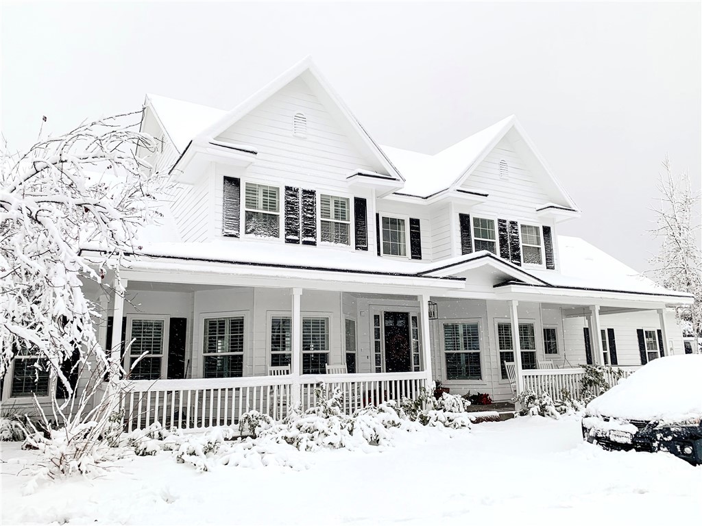 35159 El Dorado Road Lake Elsinore, CA 92530 - Photo 72 of 72 a front view of a house with a yard