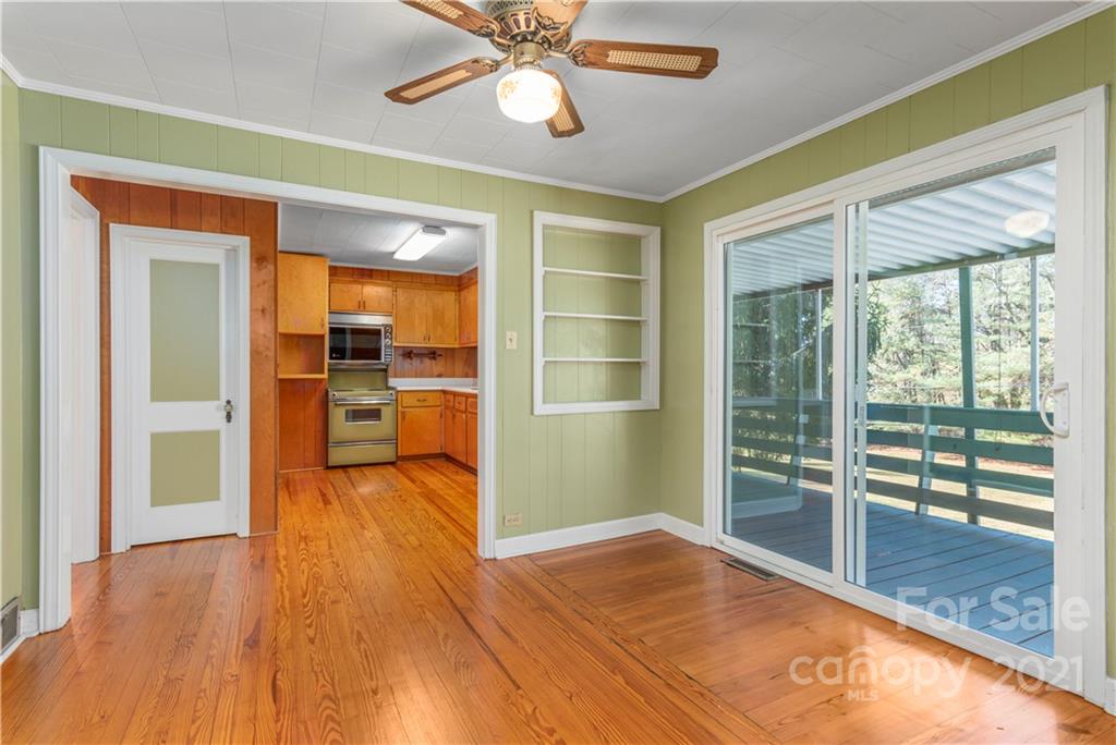 467 Morgan Road Candler, NC 28715 - Photo 6 of 22 Gallery Image 6
