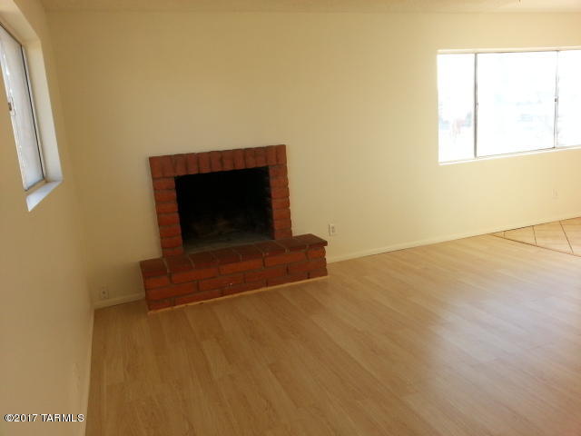955 South Post Road Benson, AZ 85602 - Photo 7 of 17 Gallery Image 7