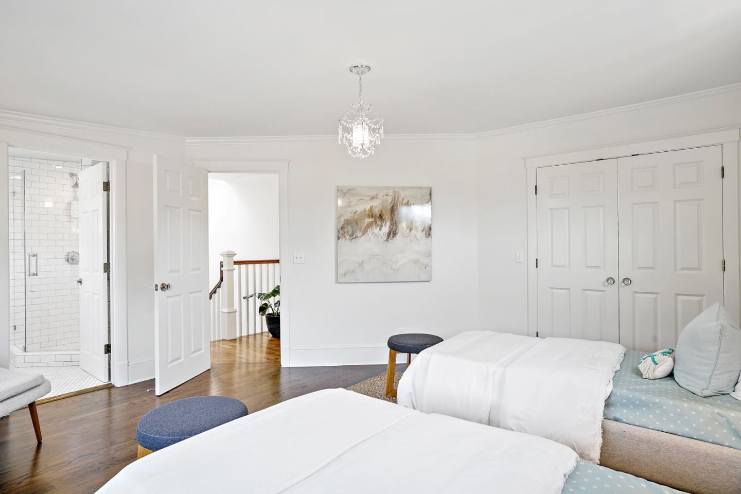 732 Newhall Road Burlingame, CA 94010 - Photo 19 of 33 Gallery Image 19