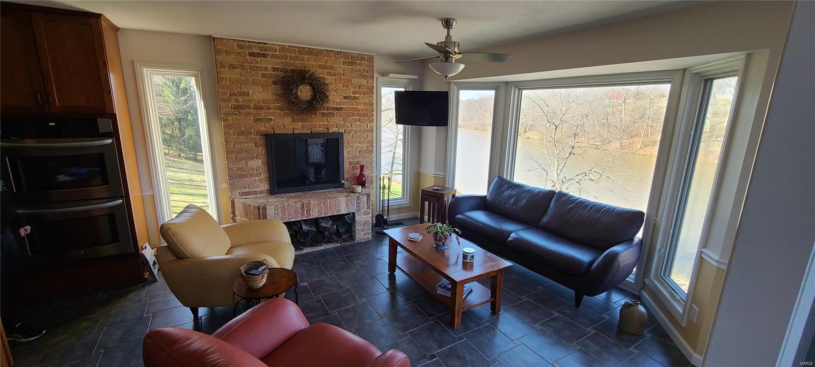 1654 Trotting Trail Road Chesterfield, MO 63005 - Photo 11 of 25 Gallery Image 11