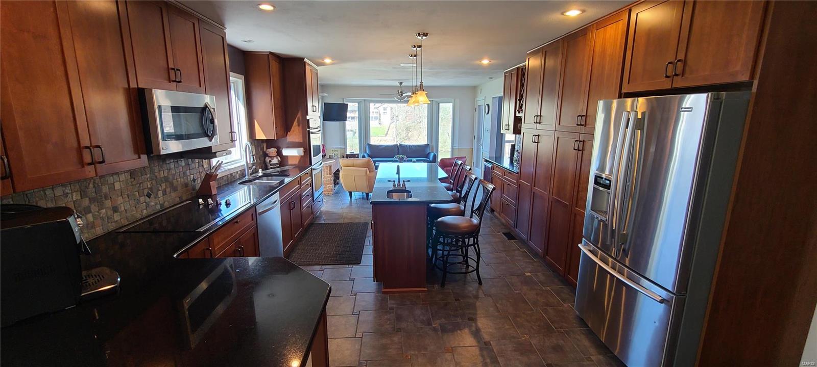 1654 Trotting Trail Road Chesterfield, MO 63005 - Photo 9 of 25 Gallery Image 9