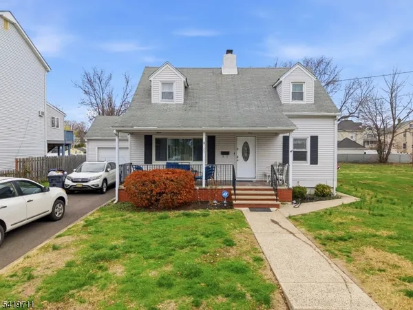 $599,000 | 125 Linden Avenue, Bound Brook, NJ 08805