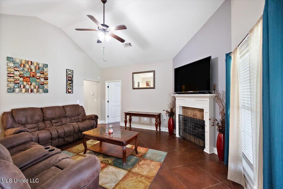 305 Flagstone Drive Brandon, MS 39042 - Photo 3 of 26 07-HTP29651