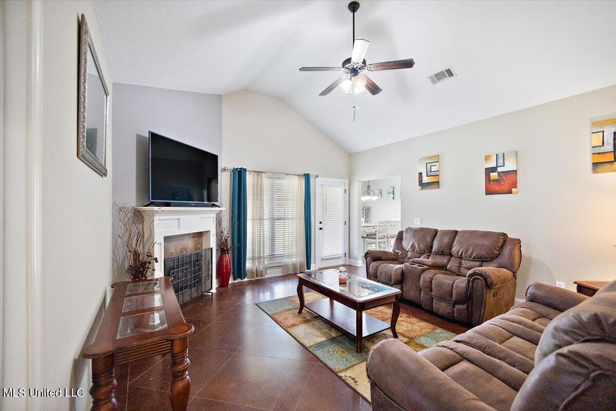305 Flagstone Drive Brandon, MS 39042 - Photo 4 of 26 06-HTP29648