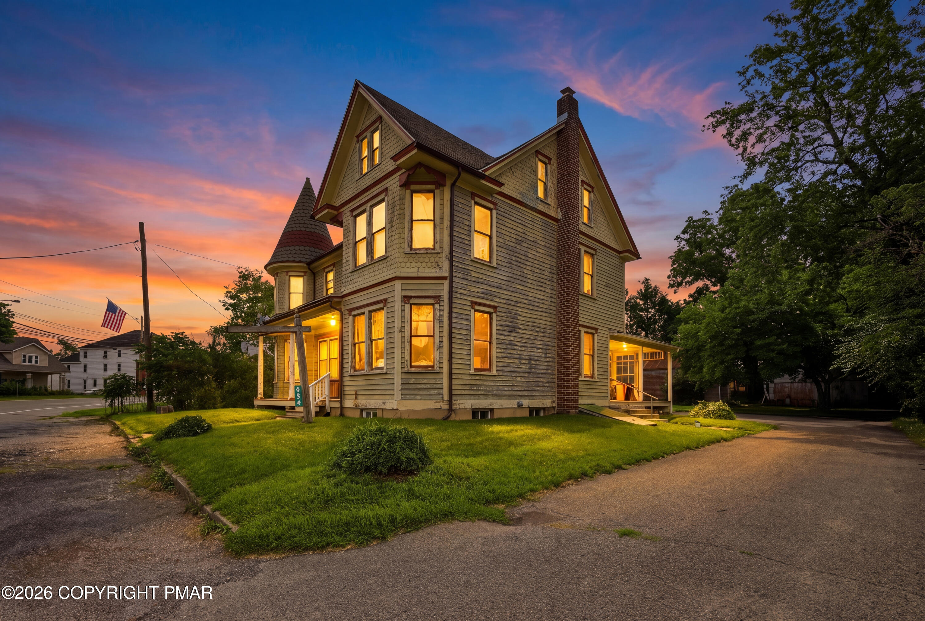 556 Interchange Road Kunkletown, PA 18058 - Photo 66 of 68 Front twilight