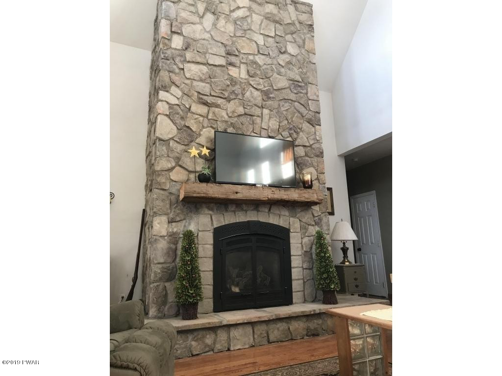 36 Racht Road Honesdale, PA 18431 - Photo 8 of 35