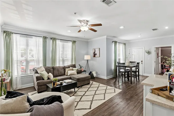 $249,900 | 801 Luther Street West, Unit 1402, College Station, TX 77840