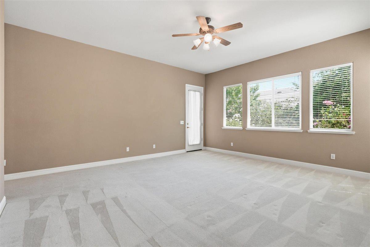 4129 Poppleton Way Carmichael, CA 95608 - Photo 29 of 48 a view of an empty room with a window