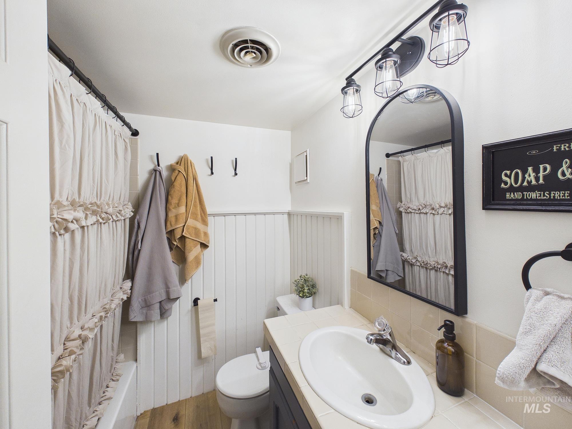 1747 West Central Road Emmett, ID 83617 - Photo 20 of 43