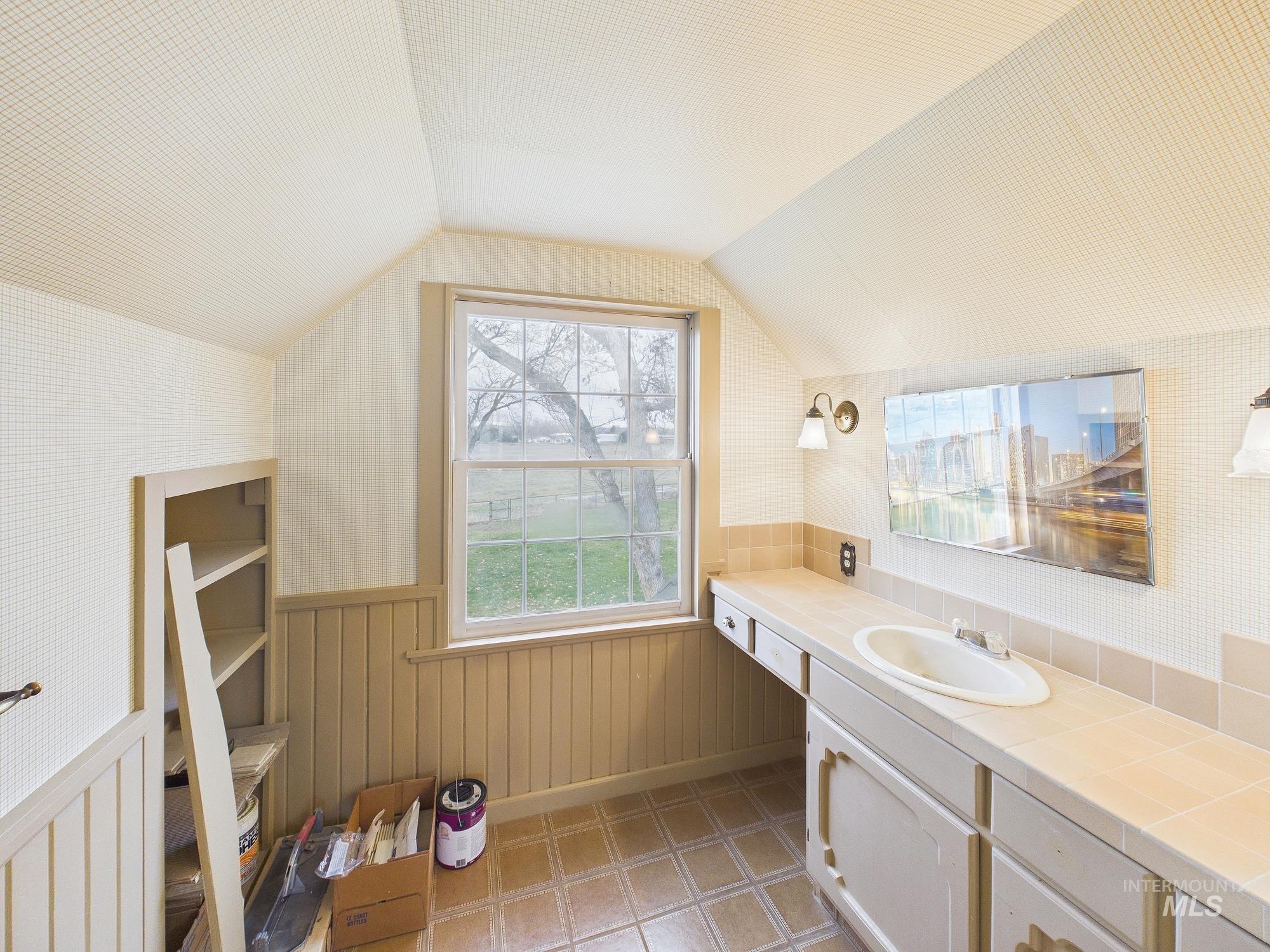 1747 West Central Road Emmett, ID 83617 - Photo 23 of 43