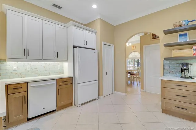 $859,999 | 2260 Northwest Windemere Drive, Stuart, FL 34994