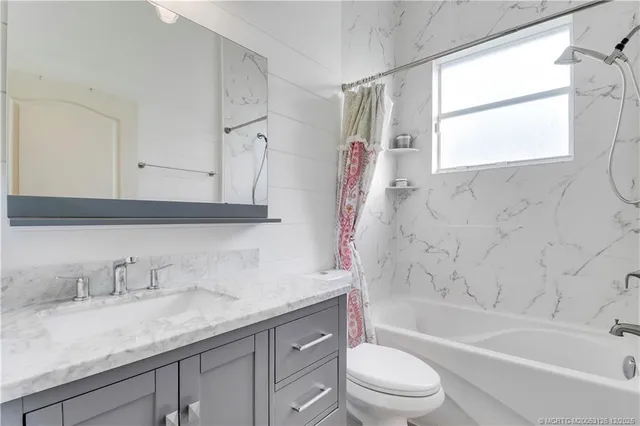 $859,999 | 2260 Northwest Windemere Drive, Stuart, FL 34994