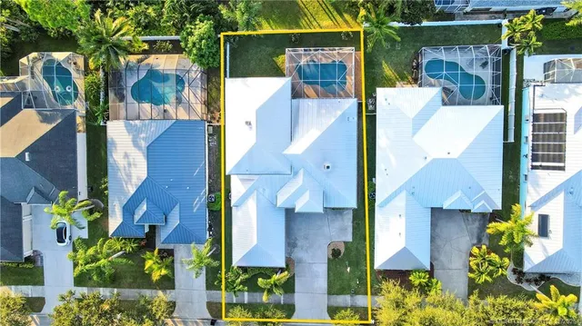 $859,999 | 2260 Northwest Windemere Drive, Stuart, FL 34994