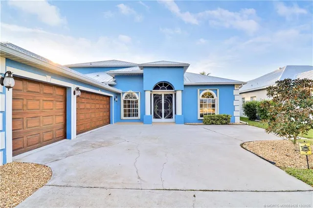 $859,999 | 2260 Northwest Windemere Drive, Stuart, FL 34994