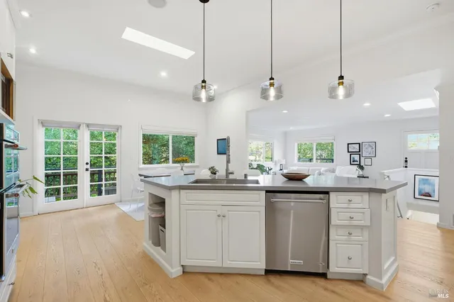 $1,485,000 | 58 Berkeley Avenue, San Anselmo, CA 94960