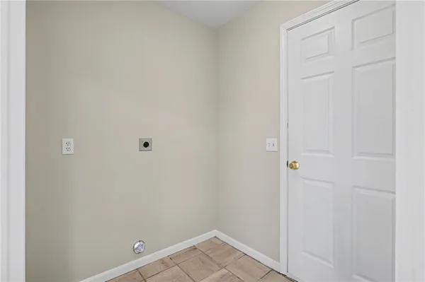 $289,000 | 5200 Congressional Place, Lawrence, KS 66049
